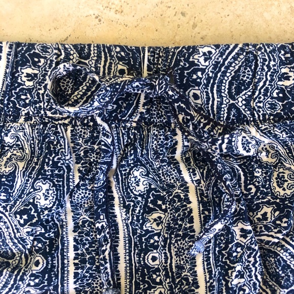 Abercrombie & Fitch Shorts - Picture 5 of 5